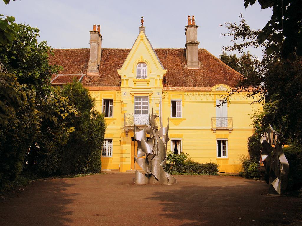 Villa Des Capucins Luxeuil-les-Bains Eksteriør bilde